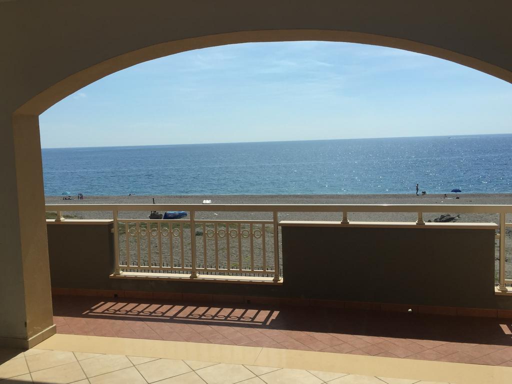 Casa Vacanze Samira フォンダケッロ エクステリア 写真