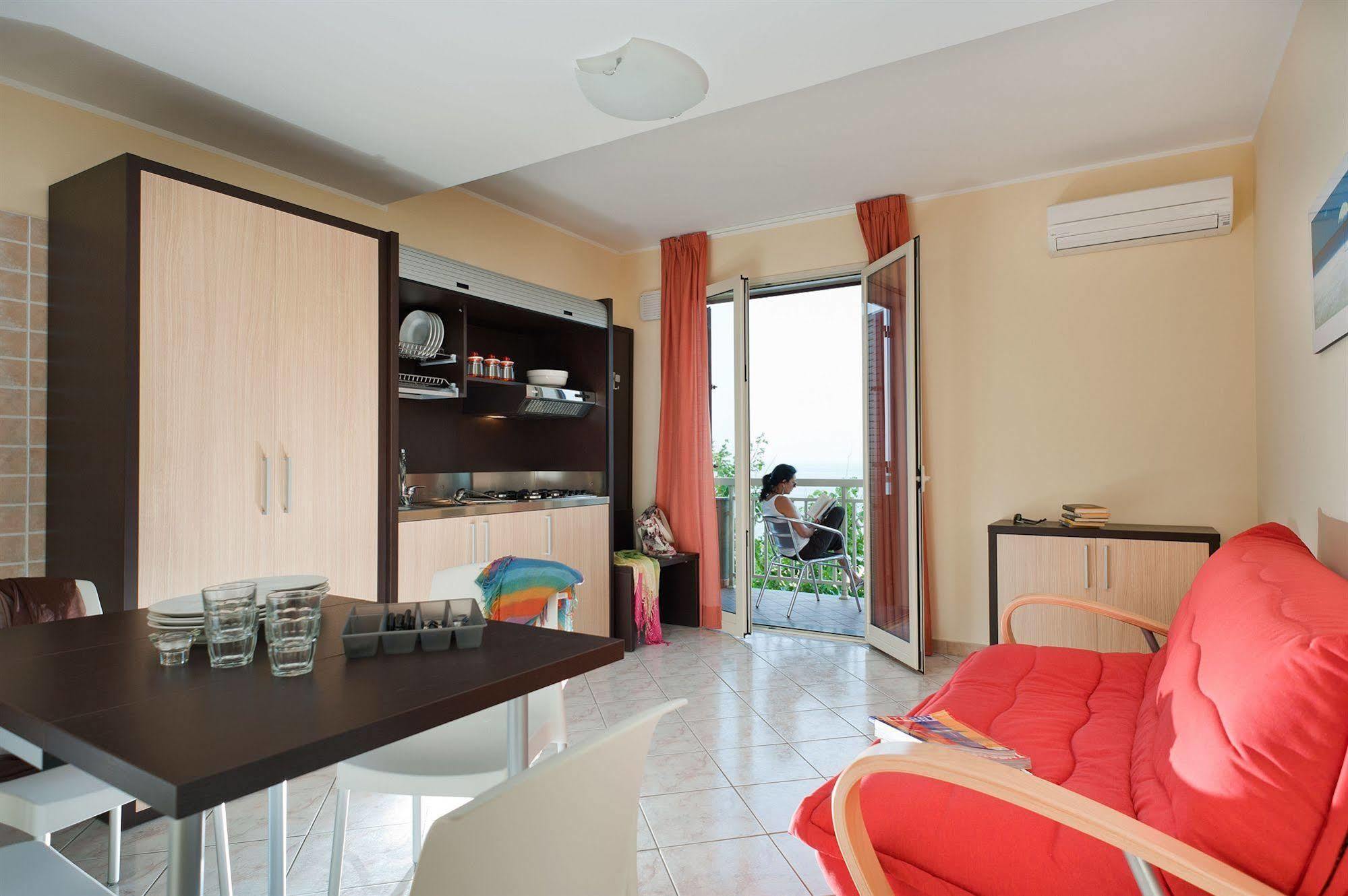 Casa Vacanze Samira フォンダケッロ エクステリア 写真