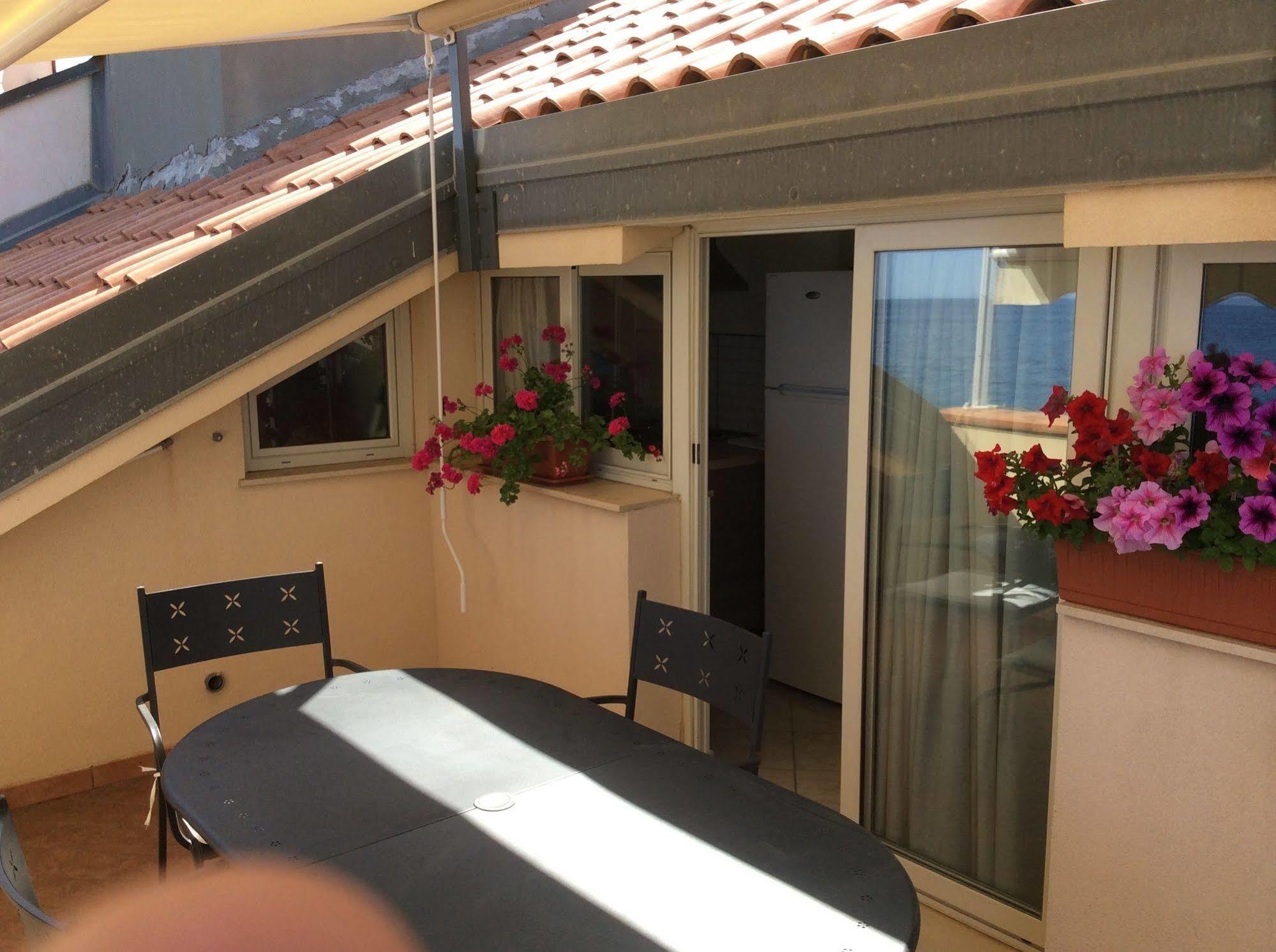 Casa Vacanze Samira フォンダケッロ エクステリア 写真