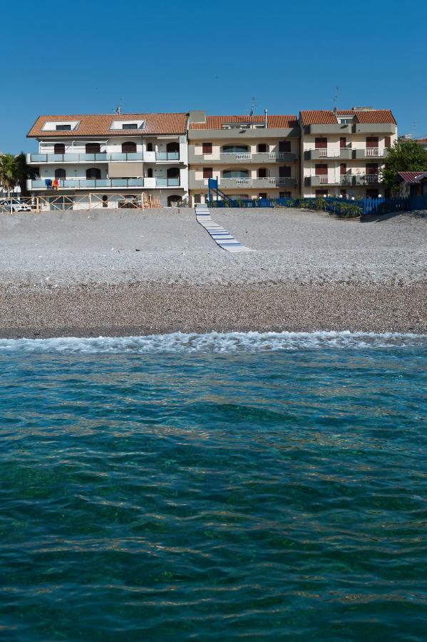 Casa Vacanze Samira フォンダケッロ エクステリア 写真